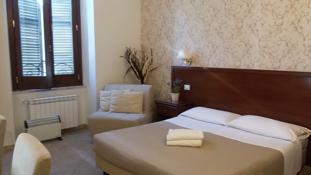 Mrs Julie Guesthouse Roma Dış mekan fotoğraf