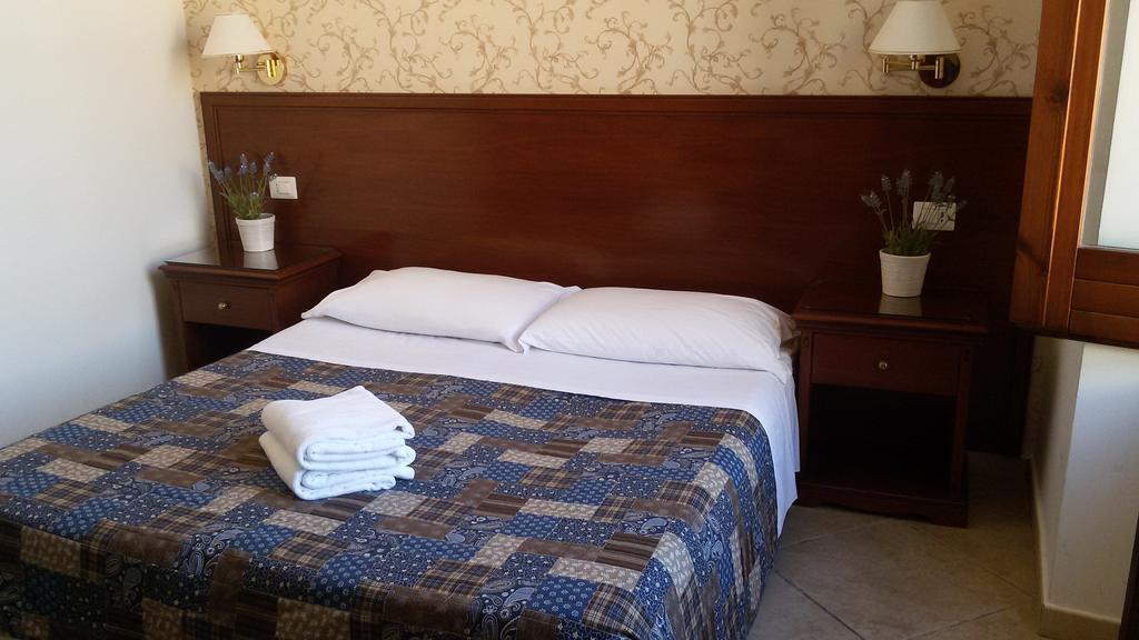 Mrs Julie Guesthouse Roma Dış mekan fotoğraf